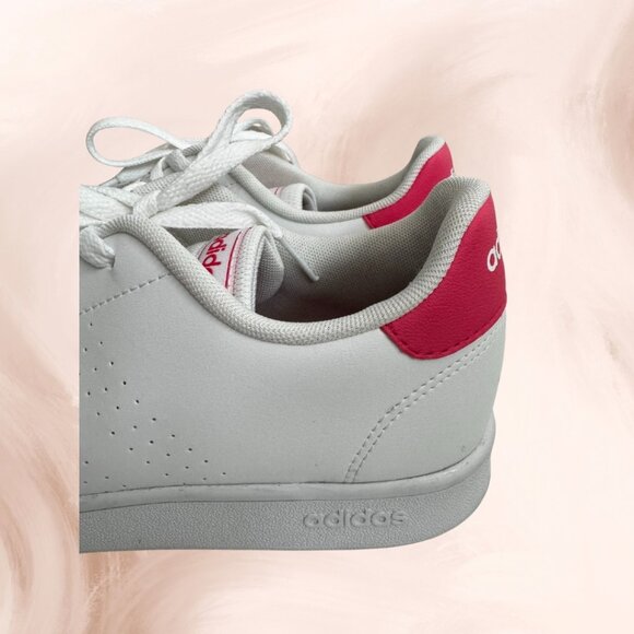 White Adidas Advantage Sneakers with Pink Accents (US 8.5) - Picture 4 of 8